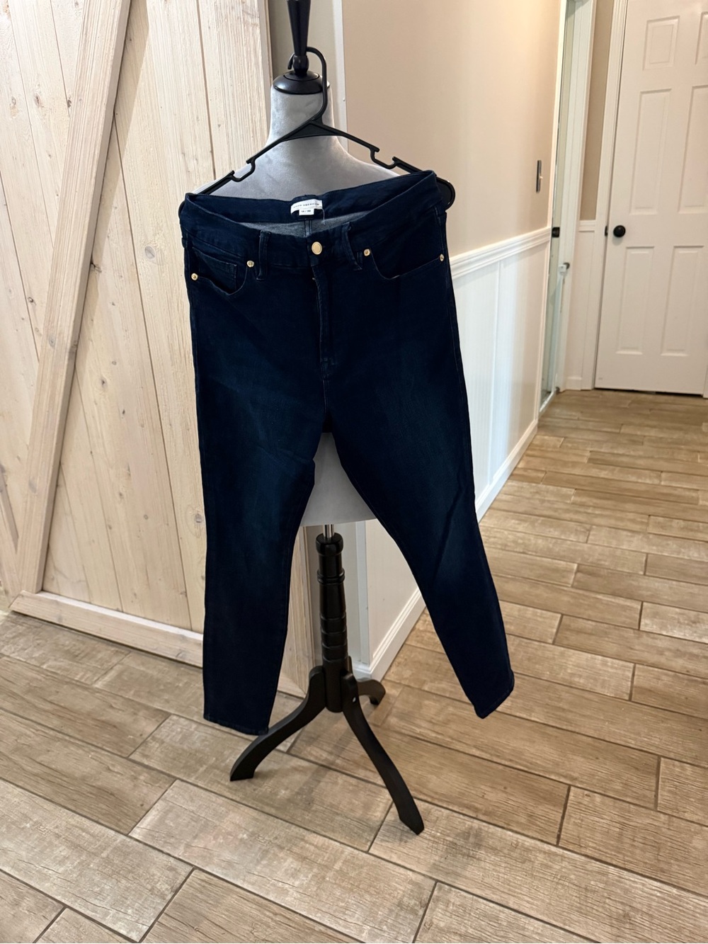 Good American Skinny Jeans